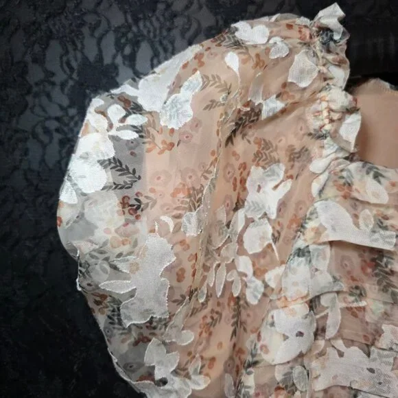 LOVE OLIVE CO Floral Overlay Pleated Bodice Dress M - Picture 5 of 11